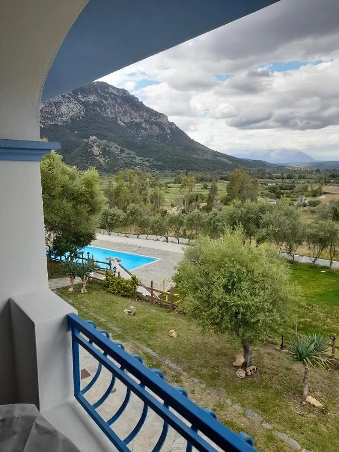 Agriturismo Palas De Serra Country Resort Onifai Itálie