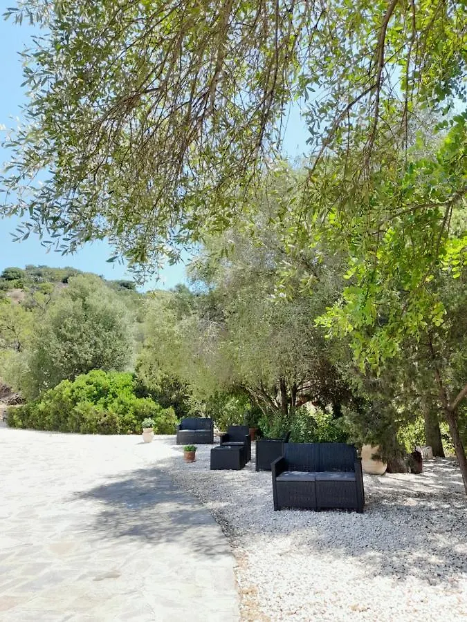 Farm stay Agriturismo Palas De Serra Country Resort Onifai Italy